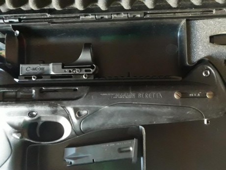 Vendo Carabina Beretta CXStorm del CAL.9mm con poco uso , tres cargadores, maletín original, muy de limpieza 01