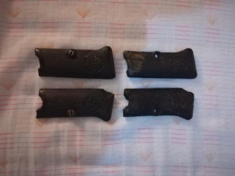 Se vende dos juegos de cachas para astra 300.uno de ellos con sus tornillos. 20€ más portes.
Saludos. 00