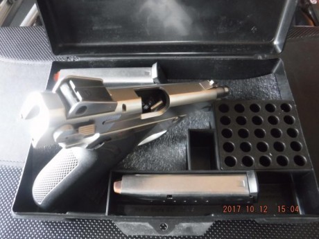 Hola a tod@s, vendo por cambio de armero S&W 5906  en perfecto estado 4" (interesados podéis 00