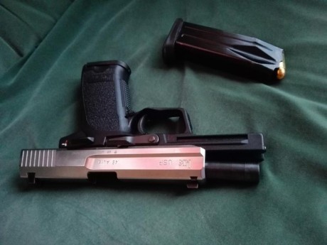 VENDO PISTOLA HK USP FULL SIZE INOX EN PERFECTO ESTADO, DOS CARGADORES MALETIN ORIGINAL Y FUNDA RIGIDA 02
