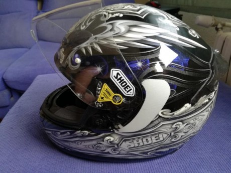 Cambiaría un casco Shoei, ajustando diferencias económicas, por.
Cilindro de aire para Walther LP300.
Cronógrafo 32