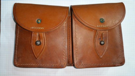 Vendo cartuchera 15 € 02