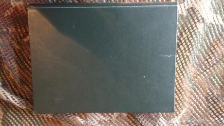 Hola 
Vendo los cuatro primeros tomos de esta enciclopedia.Creo que sobran las palabras para referirme 10