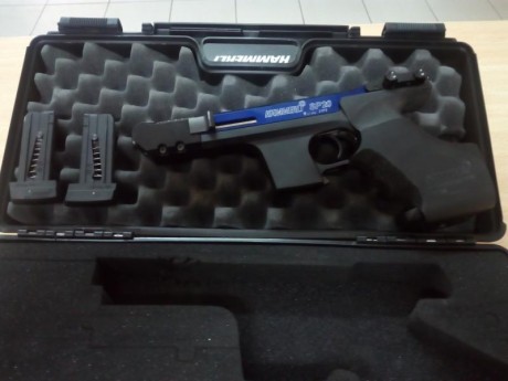 Vendo pistola Hammerli SP20 RRS del calibre 32 con kit del calibre 22, poco usada, precio 1000€ 00
