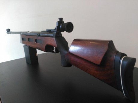 Muy buenas compañeros, pongo a la venta esta máquina de precisión, muy a mi pesar, por la necesidad de 22