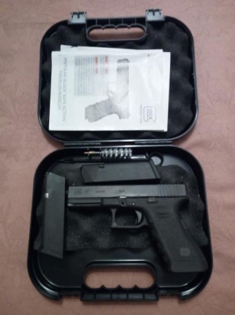 Se cambiaria GLOCK 17 3ªg por pistola del 22 con cachas de zurdo.Se ajustaria el precio si es a favor 02