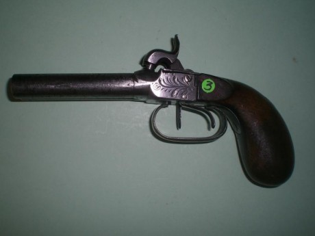 Vendo pistola de avancarga inscrita en el libro de coleccionista, con dos cañones de Lieja. Calibre 10 02