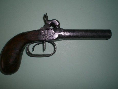 Vendo pistola de avancarga inscrita en el libro de coleccionista, con dos cañones de Lieja. Calibre 10 01