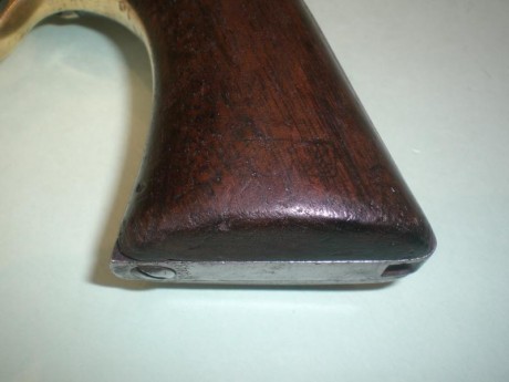 vendo colt modelo Army 1860, cal. 44, inscrito en el libro de coleccionista, con todos sus números iguales, 10