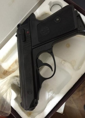 Muy buenas a todos
Vendo esta pistola detonador Erma 75 de calibre 8mmK PTB401 no ha sido disparada por 00