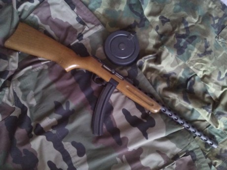 Vendo Carabina marca Pietta modelo PPS 50 calibre 22 L.R. copia imitación del fusil sovietico de la segunda 00