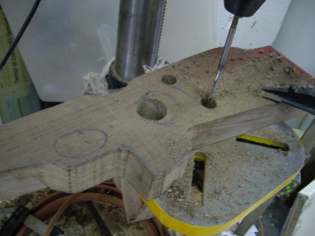 Bueno con permiso de wibols, publico la fabricación paso a paso de una culata segun mi criterio.

Hay 40