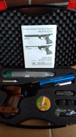 Vendo pistola de CO2 Alfa Proj.
Pistola para tiro a 10 metros, con botellines de CO2 de 12 gramos.
Comprada 02