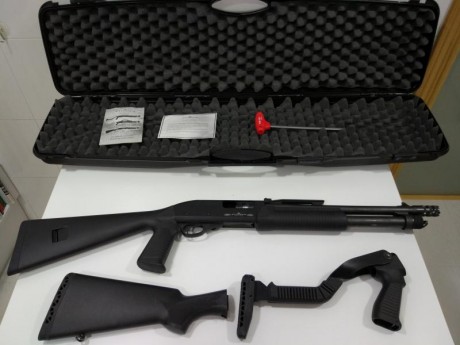 Vendo por no usar escopeta táctica Stinger Tactical del 12/70-76  de 6+1 cartuchos, con tres culatas, 00