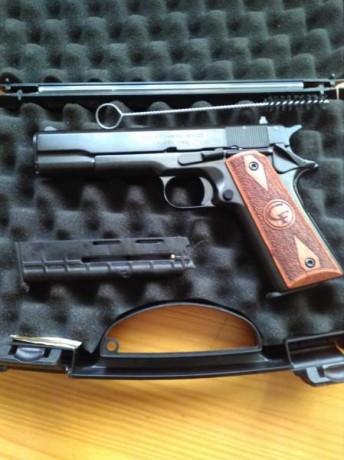  IMG_20171029_104914.jpg Pues eso,cambiaría pistola 1911 chiappa del 22LR,por un revolver del 38sp.. o 01