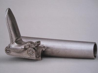 Cuando uno intenta aproximarse al estudio de las armas antiguas en España se encuentra con algunos tópicos 141
