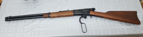 Vendo palanquero Rosi 44 mag muy pocos tiros (sólo ha tirado en galeria) esta nuevo  450€ + envío
Saludos 01