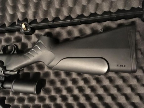 Vendo carabina Sako Quad Heavy Barrel calibre 22lr con anillas y visor Weaver T36X40 black. Gatillo especial 10