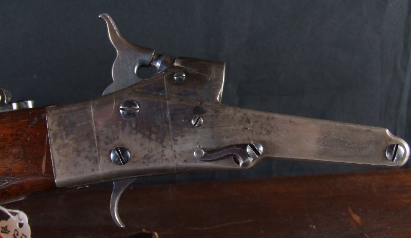 Bueno, otra bateria de fotos para que os fijeis en como hay que hacer un estuche para un rifle . . . 50