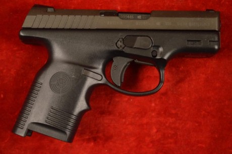 Vendo Cargador de la pistola Steyr M9 a-1, esta nuevo nunca Usado.Precio de 45€ mas portes 30