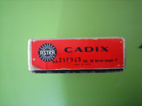 En venta revólver Astra Cadix .38 Spc 4" por 150€ portes incluidos. Guiado en A. Poco uso. funciona 01