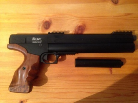 Se vende pistola de pcp marca Edgun Velec, calibre 5,5
Tiene 5 meses, apenas se ha usado.
Precio 850,00 00
