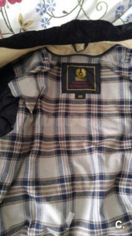 Hola vendo chaqueta belstaff Tourist trophy para moto, con protecciones homologadas y desmontables en 10