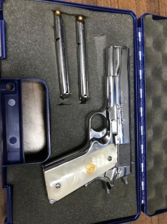 Colt 45 MK IV Serie 80 Combat Élite preciosa, precisa y nikelada. Dos cargadores. Agrupa de maravilla 01