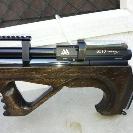 Fantastica Air arms extra fac 5.5 con deposito carabine .
Total de largo con culata bull 70  cm .
Tuneada 01