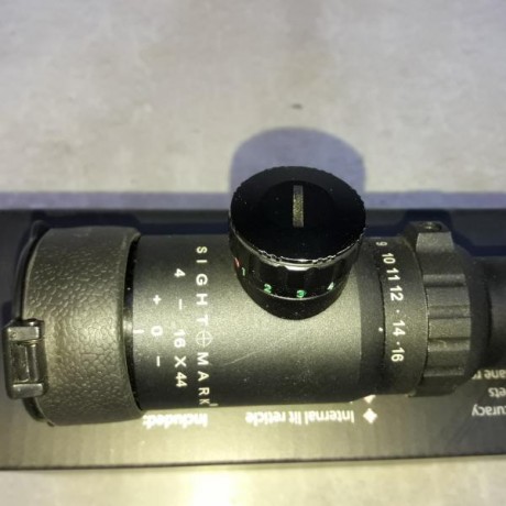 Se vende visor sight mark triple duty 
4-16×44
Reticula mildot.
Pvp 150 € 00