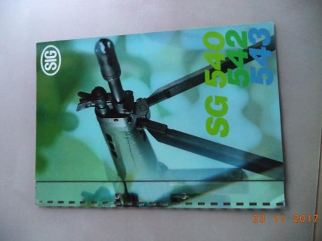Compro manuales de armas ORIGINALES, ya que son para colección. Me interesan de todo tipo, pero especialmente 81