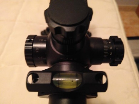 Hola buenas pongo a la venta este magnífico visor por querer pasarme a una gama más alta ,precio 90€, 00