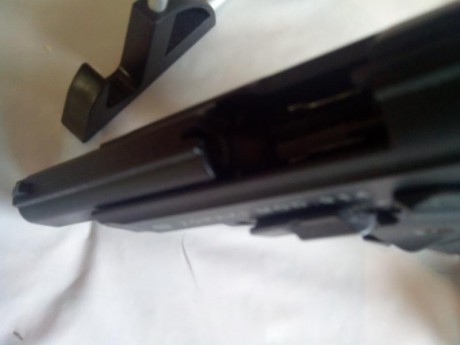 Vendo pistola detonadora o comúnmente llamada de fogueo, Marca Zoraki modelo 914 , de fabricación Turka, 80