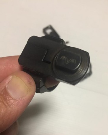 Pues eso, vendo monturas originales Apel de 30 mm, para Rifles Browning FN, aunque creo que sirven también 00