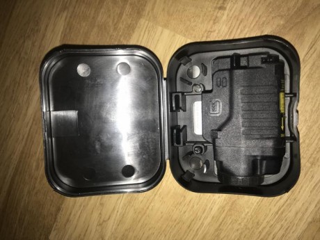 Vendo Glock 19 Gen 4 9 mm, por cambio de residencia al extranjero.
Todo en regla y apenas con 500-1000 01