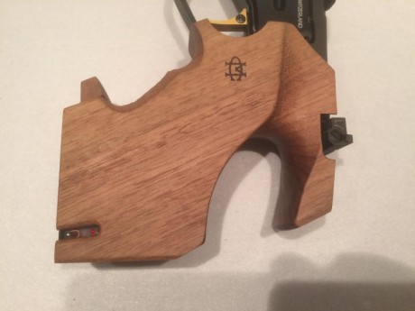 Vendo cacha en perfecto estado, sin retoques , tamaño M para Morini 162 EI. 
Modelo que lleva las dos 01