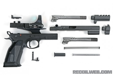 Buenos días.

A vosotros expertos, por favor. Cuál y porque?

Sig Sauer X Five supermatch?

STI dvc limited?

Tanfoglio?

Revolver 01