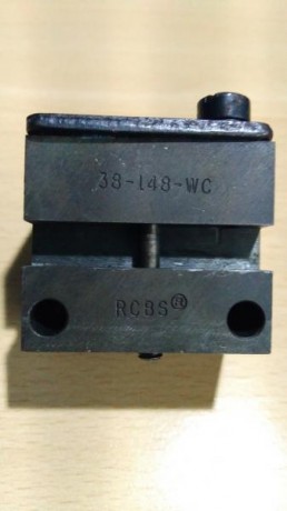 Vendo piezas originales nuevas para recalibrador engrasadora.

 

Se vende también por separado,gastos 02