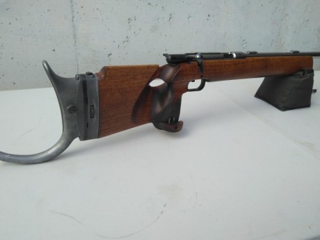 Buenos días a todos,

   VENDIDA!!!!!   ....se puede cerrar 

Vuelvo a poner en venta la carabina de precisión 11