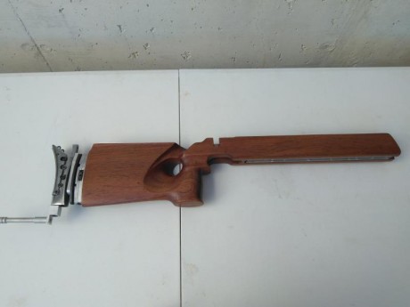 Buenos días a todos,

   VENDIDA!!!!!   ....se puede cerrar 

Vuelvo a poner en venta la carabina de precisión 52