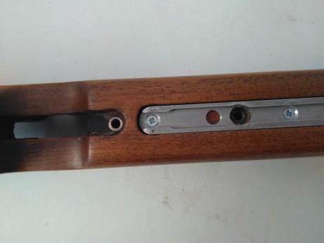 Buenos días a todos,

   VENDIDA!!!!!   ....se puede cerrar 

Vuelvo a poner en venta la carabina de precisión 50