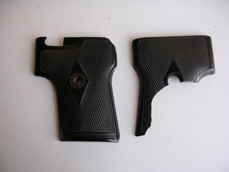 Tengo un amigo interesado en comprar estas cachas, pero que no estén rotas je, je, así es que si alguien 01