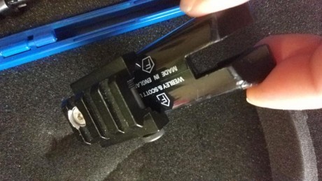 Hola muy a mi pesar vendo esta pistola de tiro Olímpico en perfectas condiciones.
Este modelo poca presentación 22