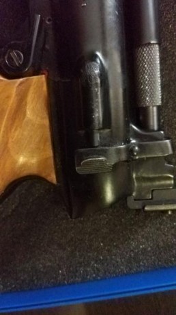 Hola muy a mi pesar vendo esta pistola de tiro Olímpico en perfectas condiciones.
Este modelo poca presentación 20