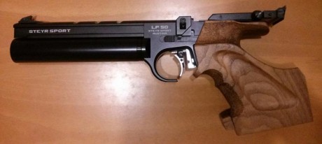 Vendo Steyr Lp50 Compact impecable. Pistola y botellas de Abril de 2016, teniendo garantía en ibergrips 11