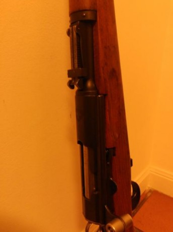 Hola
un amigo me ha pedido que por favor le ponga a la venta el fusil K 31
se encuentra el arma en Vizcaya
esta 02