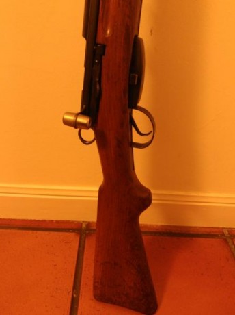 Hola
un amigo me ha pedido que por favor le ponga a la venta el fusil K 31
se encuentra el arma en Vizcaya
esta 01
