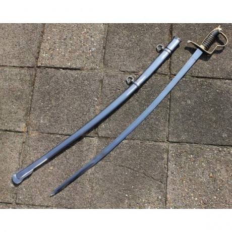 Buenas, vendo o CAMBIO POR PISTOLA PERCUSIÓN AVANCARGA (SEGÚN PRECIO...) varias espadas, lanzas, hachas, 22