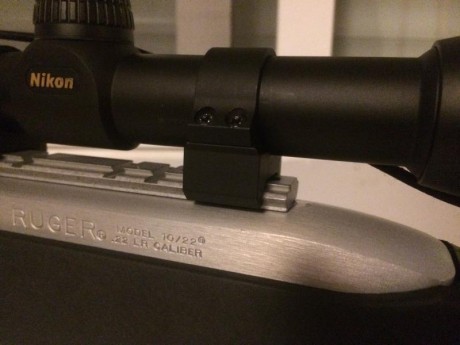 Vendo Ruger 10/22 en acero inoxidable. En estado inmaculado, muy pocos disparos y ni un solo rasguño. 01