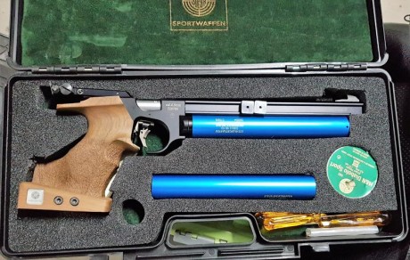 Vendo Steyr LP10.- 850€ + 6 envío por agencia:   AHORA 750€+6€   

Bomba Hill.- 105€ + 6 Envío por agencia

Portablancos 00